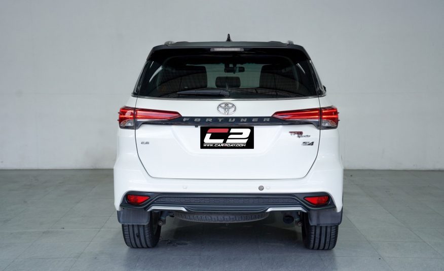 2019 TOYOTA FORTUNER 2.8 SIGMA 4 TRD SPORTIVO AT/4WD