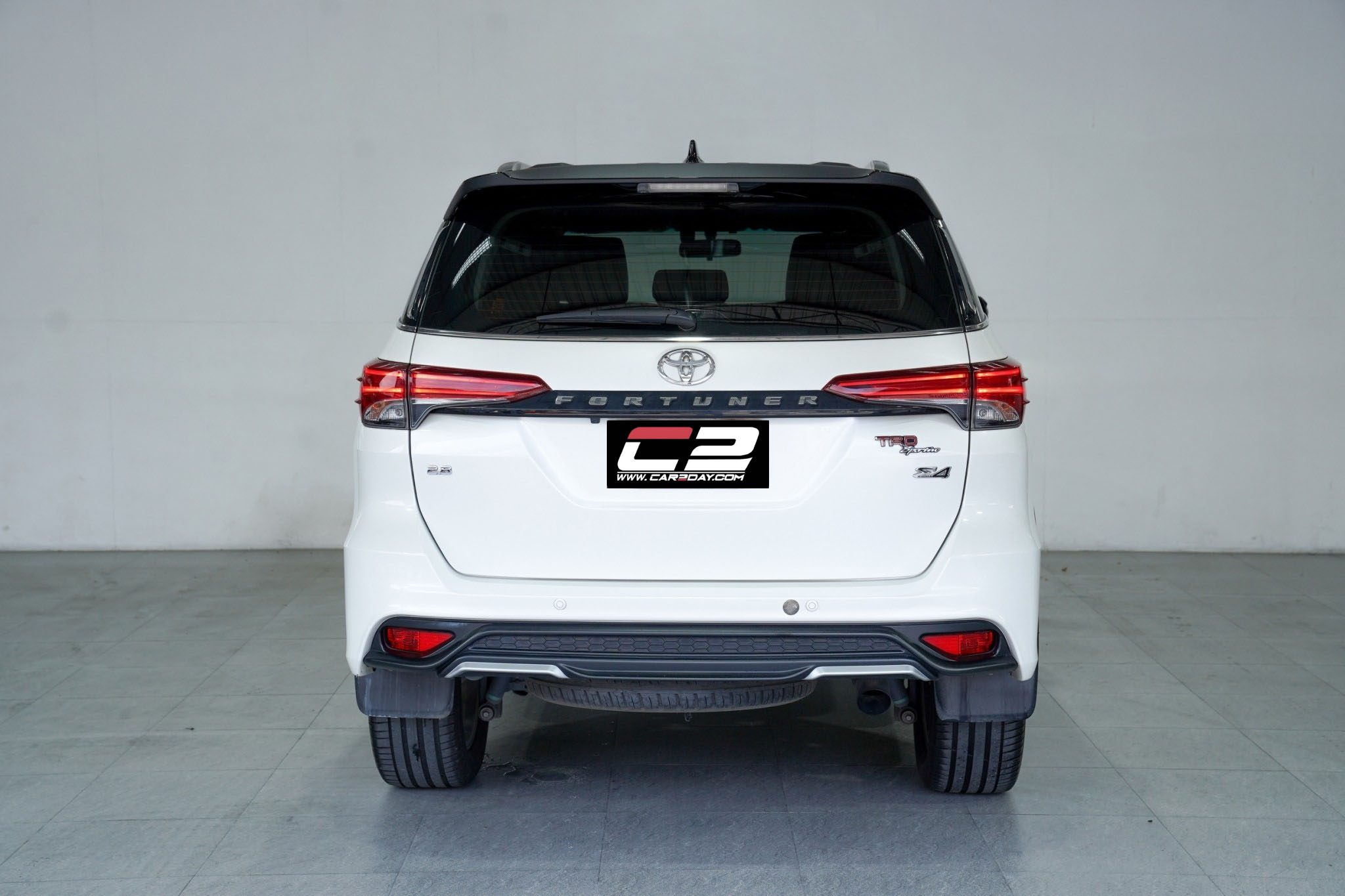 2019 TOYOTA FORTUNER 2.8 SIGMA 4 TRD SPORTIVO AT/4WD