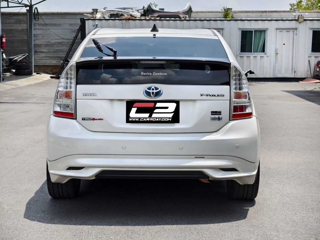 2012 Toyota Prius 1.8 Hybrid Hatch 4dr Hybrid TRD CVT FWD 1.8i