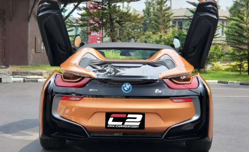 2018 BMW i8 Roadster