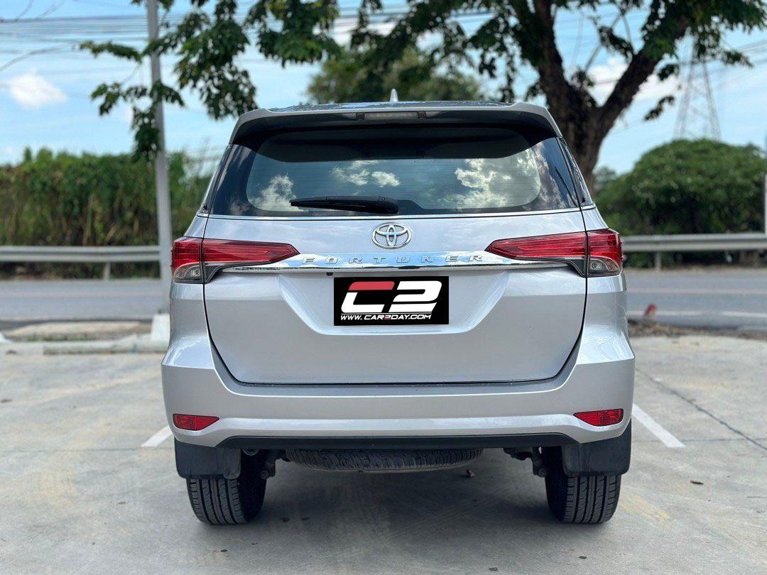 2017 TOYOTA FORTUNER Wagon 4dr V 7st Auto 6sp RWD 2.4DCT
