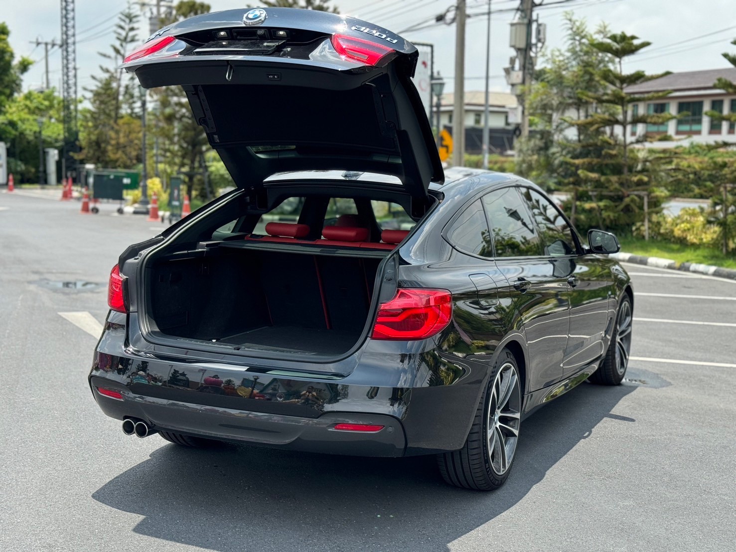 2019 BMW 320d GT M Sport