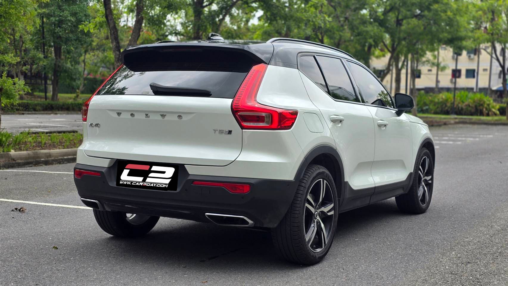 2019 Volvo XC40 T5 R-Design AWD