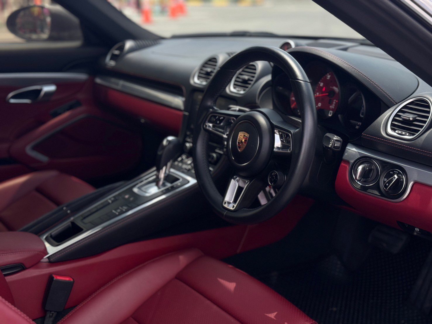 2017 Porsche 718 Cayman