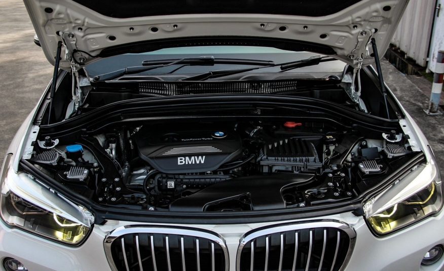 2016 BMW X1 1.8i X Line