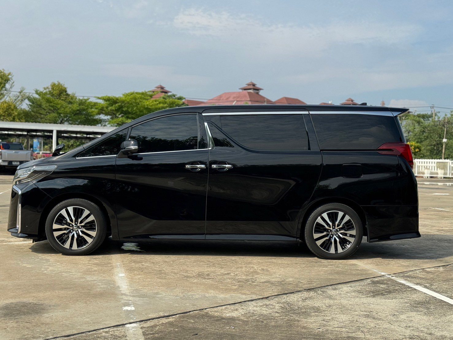 2021 Toyota Alphard 2.5 SC Package