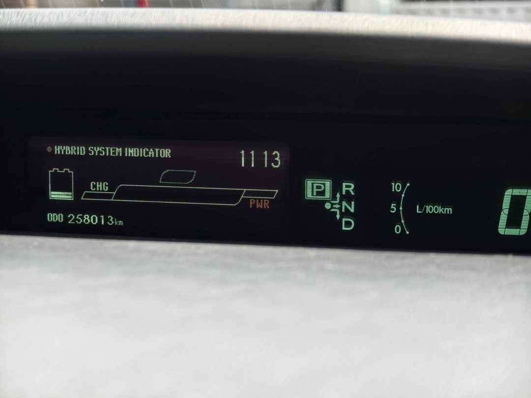 2012 Toyota Prius 1.8 Hybrid Hatch 4dr Hybrid TRD CVT FWD 1.8i