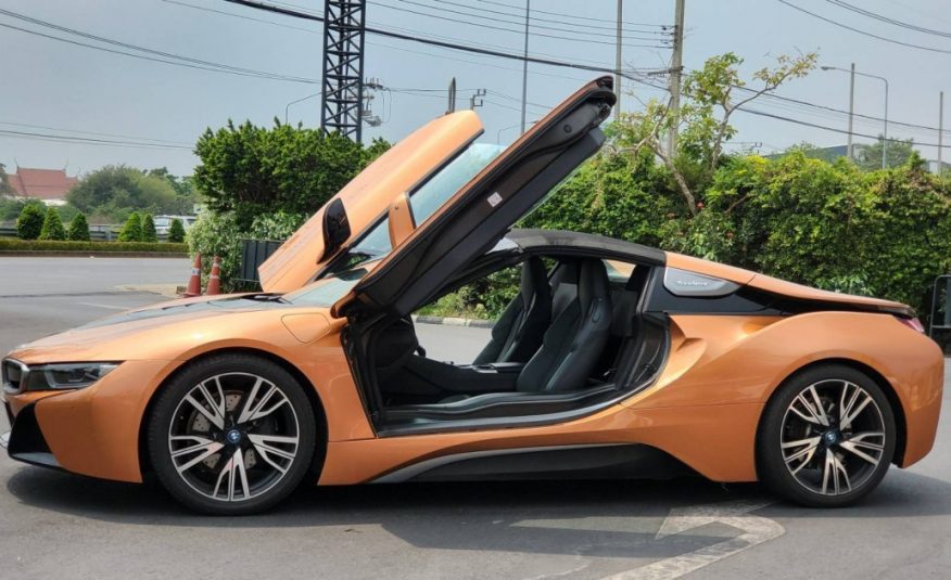 2018 BMW i8 Roadster