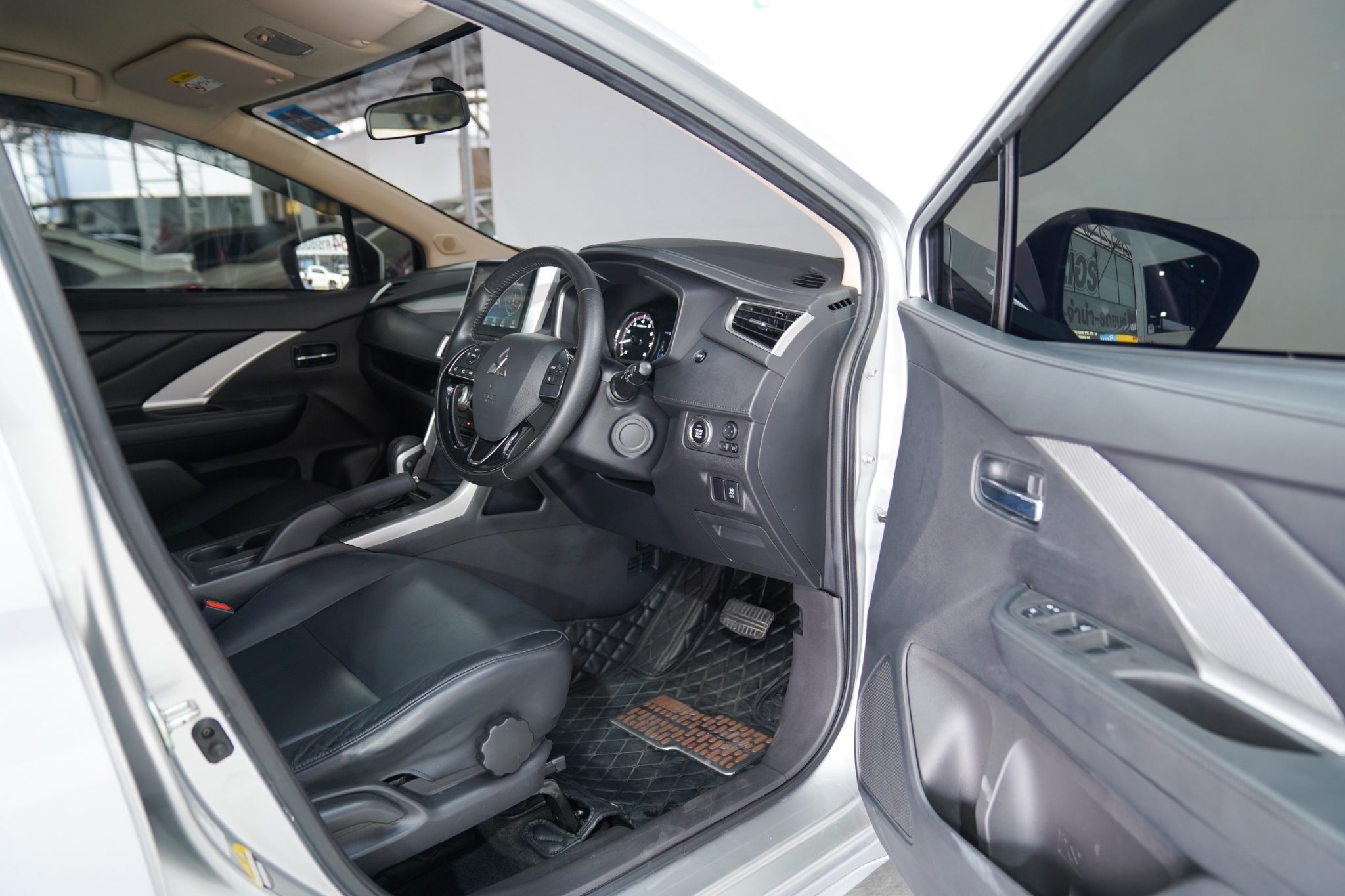 2018 MITSUBISHI XPANDER 1.5 GT AT