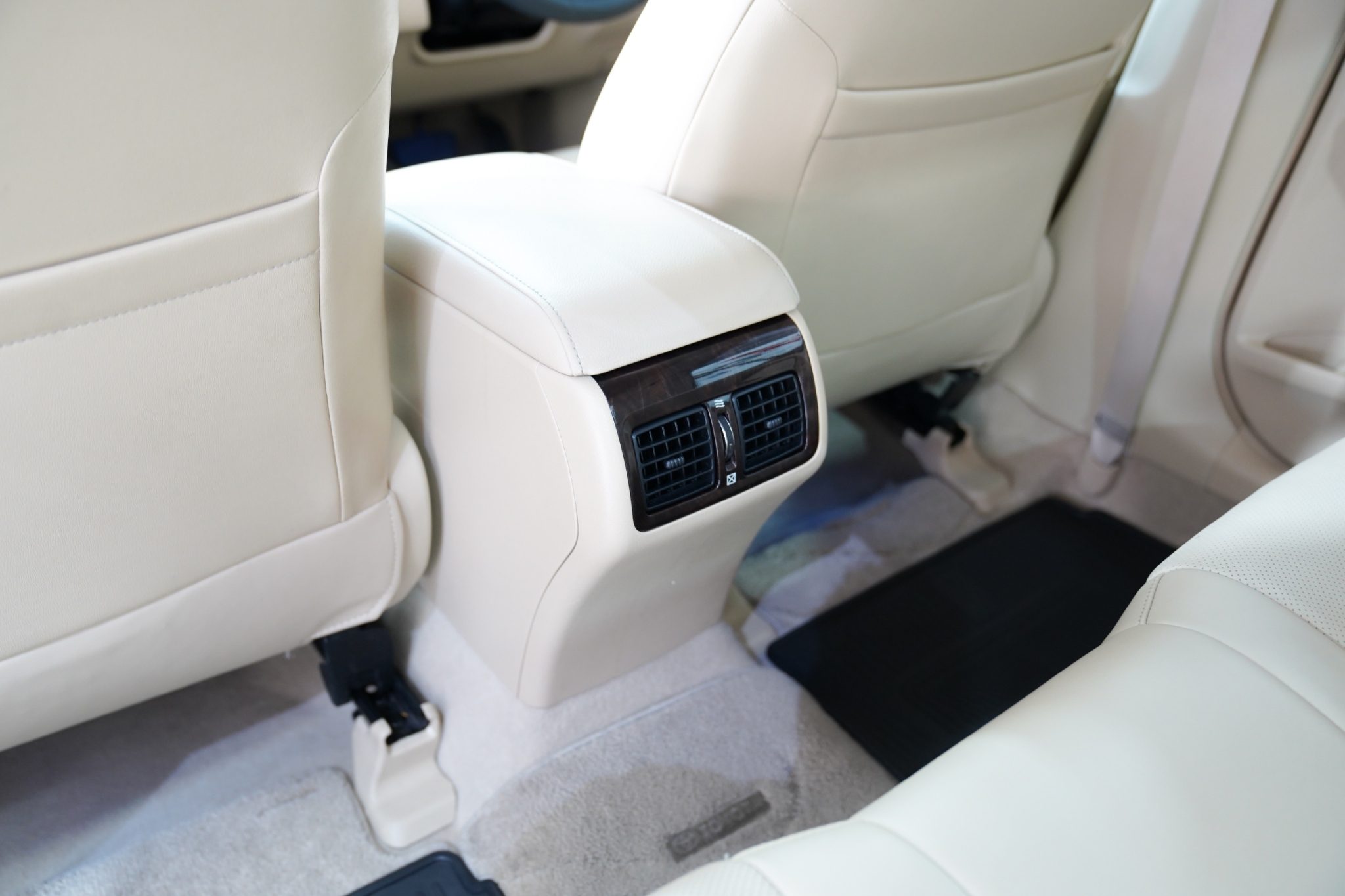 2015 TOYOTA CAMRY 2.0 G AT