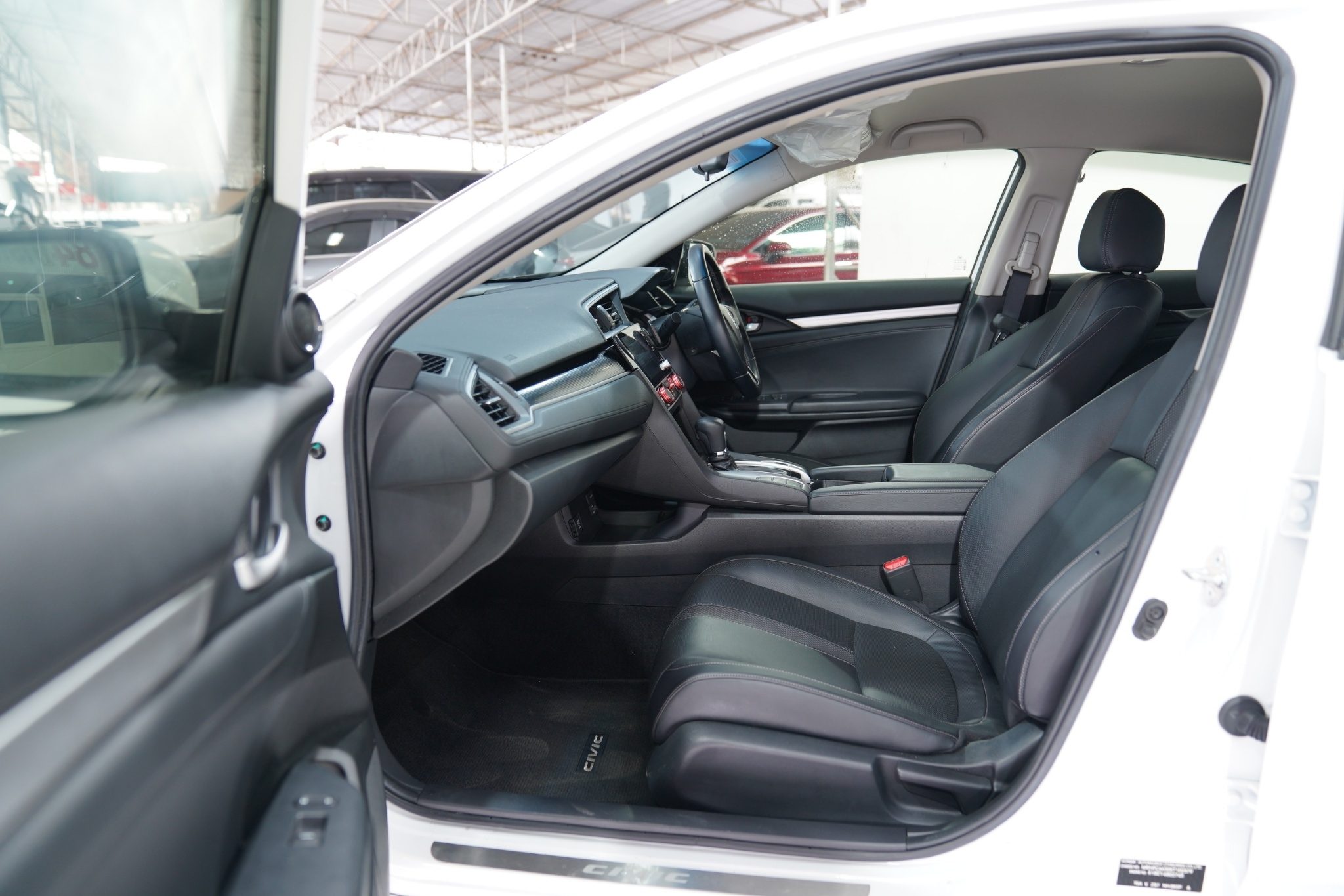2019 HONDA CIVIC 1.8 EL AT