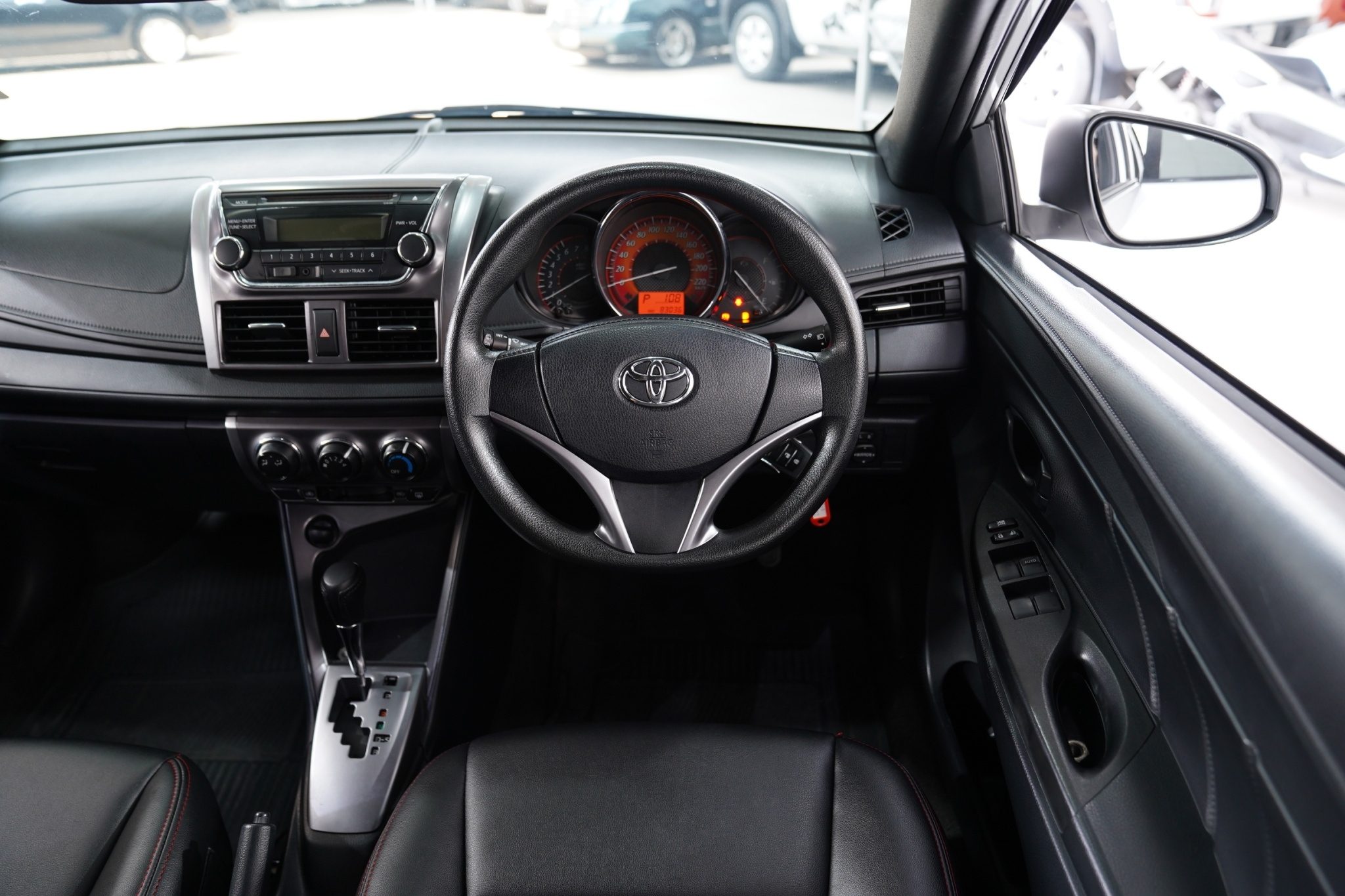 2016 TOYOTA YARIS 1.2 E AT