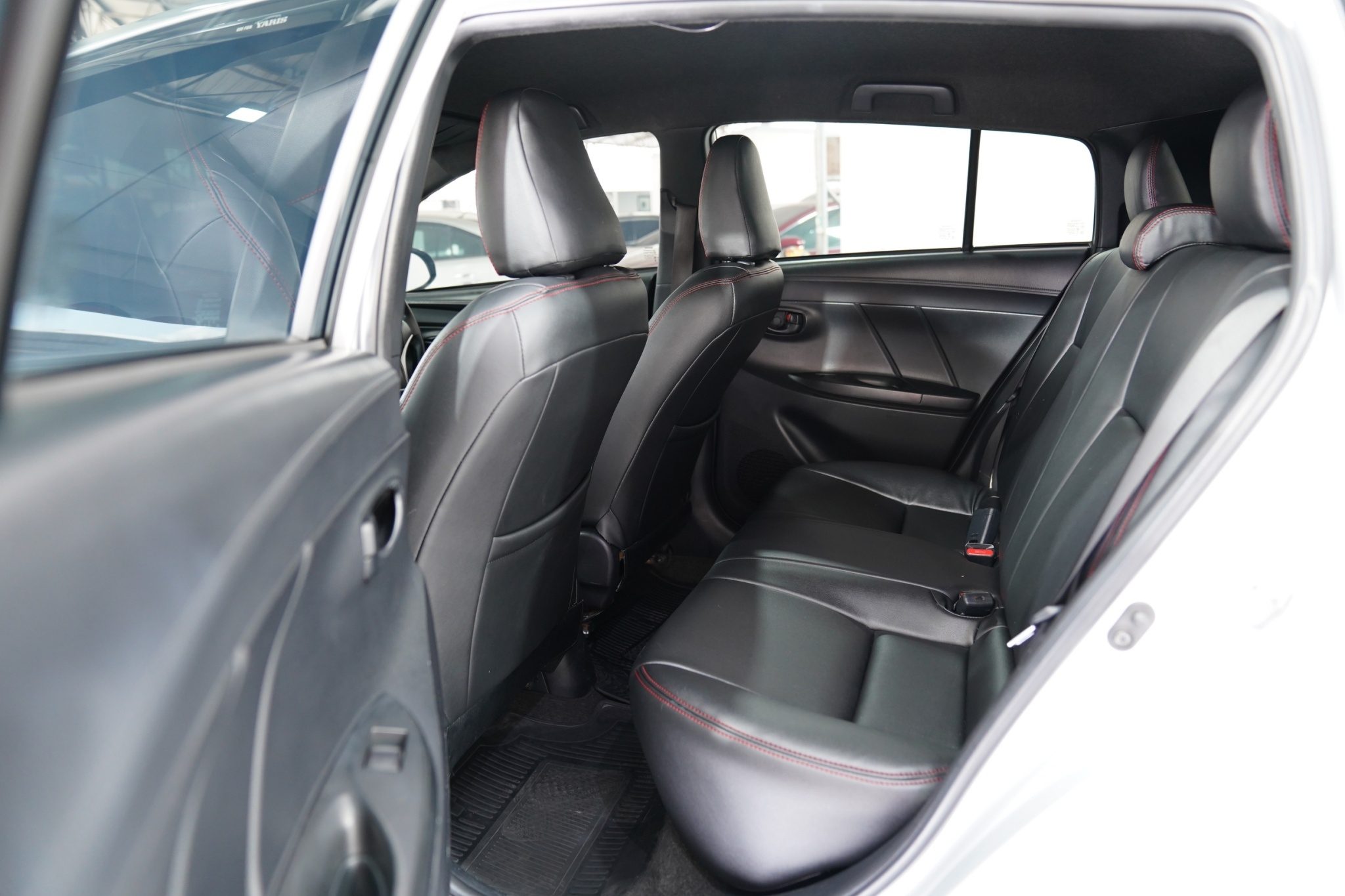 2016 TOYOTA YARIS 1.2 E AT