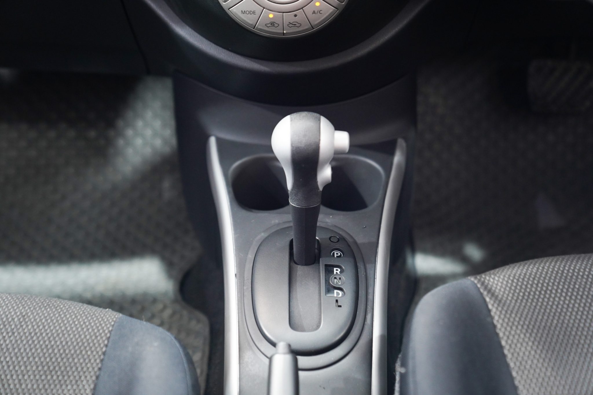 2012 NISSAN ALMERA 1.2 VL AT