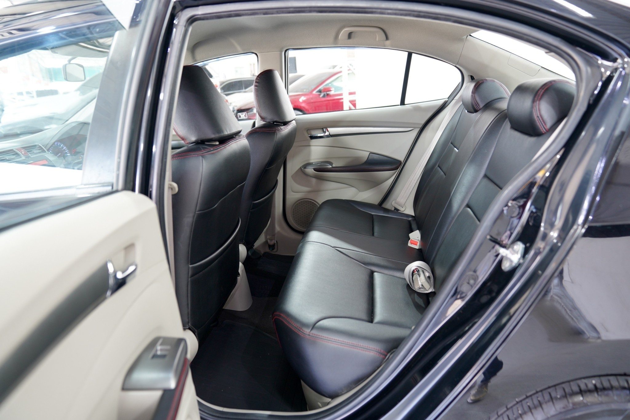 2013 HONDA CITY 1.5 V AT