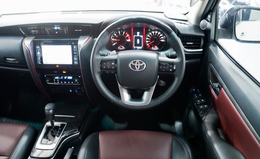 2019 TOYOTA FORTUNER 2.8 SIGMA 4 TRD SPORTIVO AT/4WD