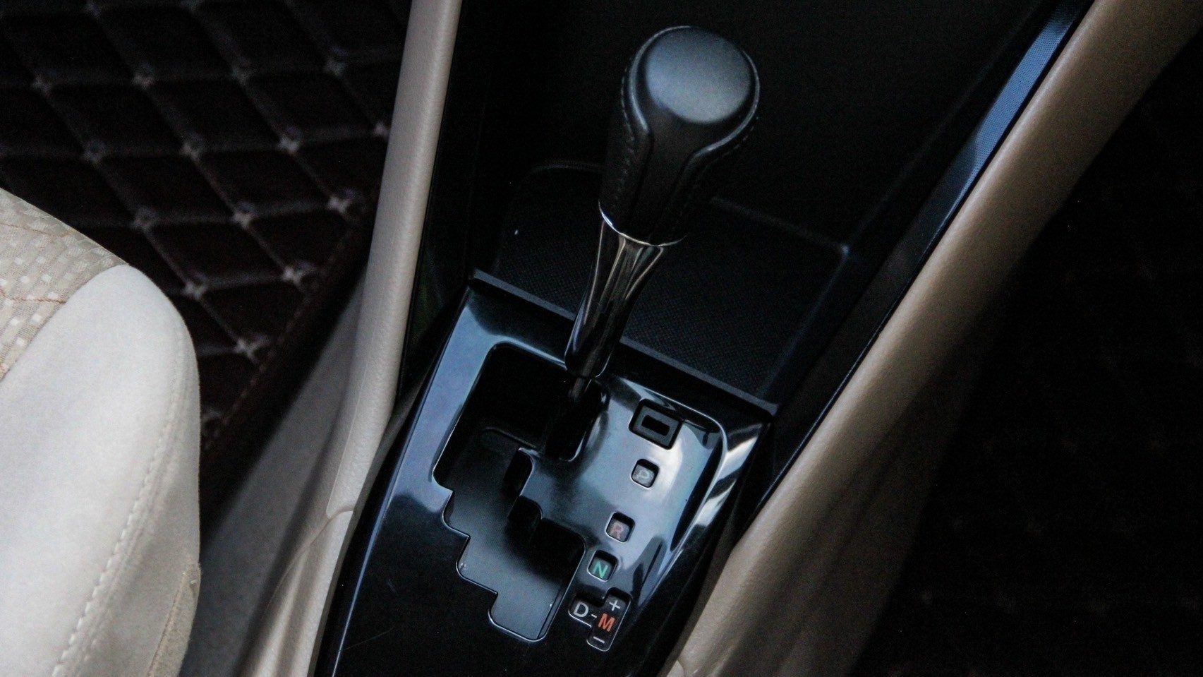 2017 TOYOTA VIOS 1.5 E