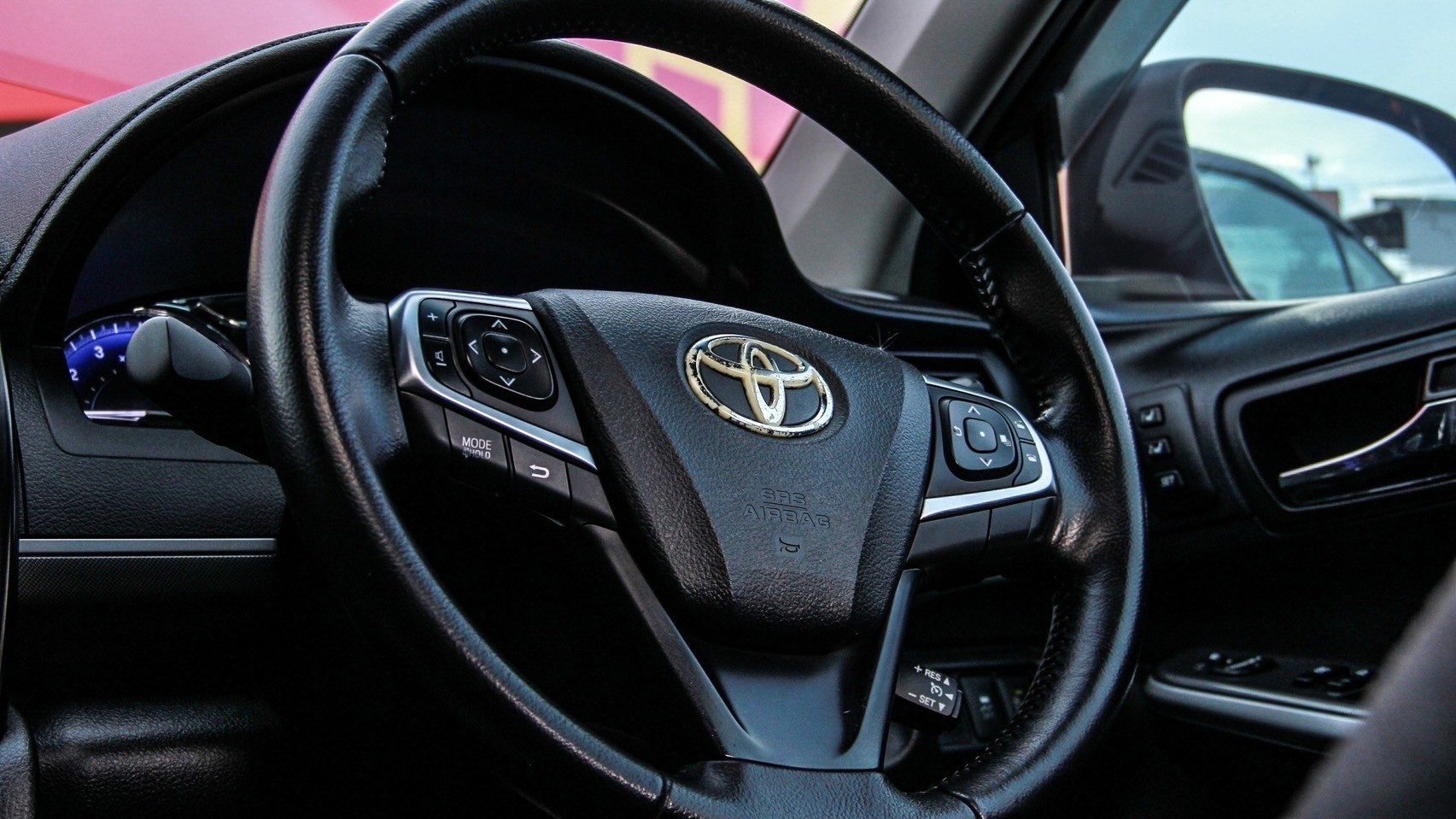 2015 TOYOTA CAMRY AU 2.5G ESport  A/T