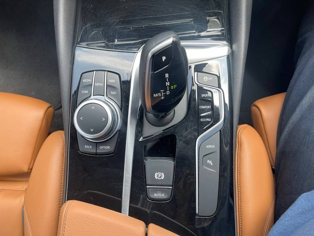 2019 Bmw 530e Elite