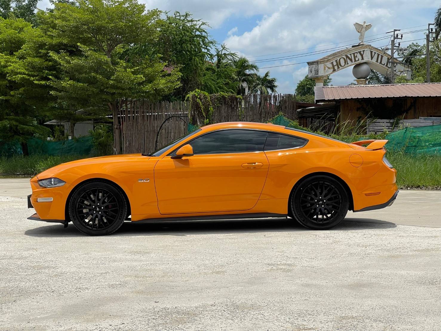 2019 Ford Mustang 5.0 V8 GT Coupe’ Performance Pack