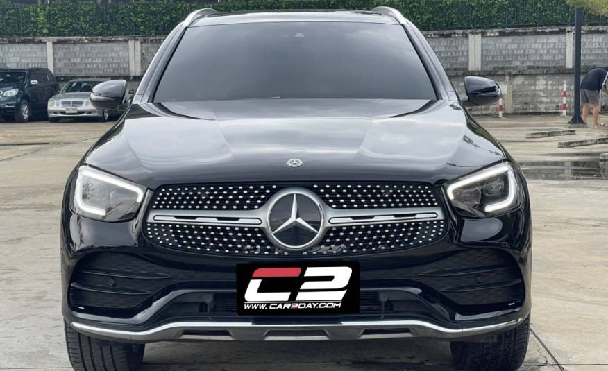 2020 Mercedes Benz GLC300e AMG Dynamic 4MATIC