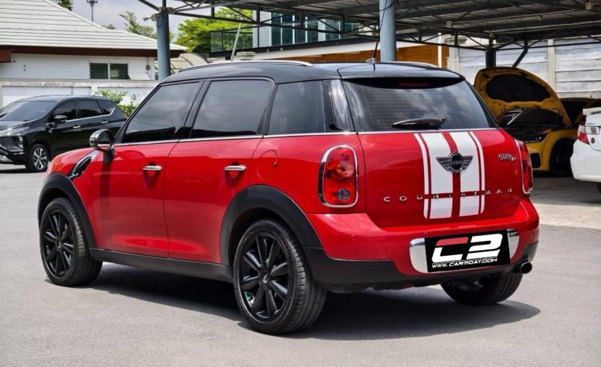 2015 Mini Cooper D Countryman Look 2