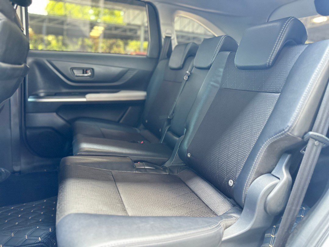 2023 TOYOTA VELOZ Premium 7st CVT FWD 1.5i (CBU)