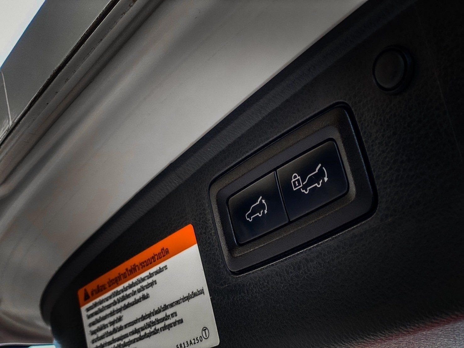 2019 MITSUBISHI PAJERO SPORT Minor Change  2.4 GT Premium 2WD
