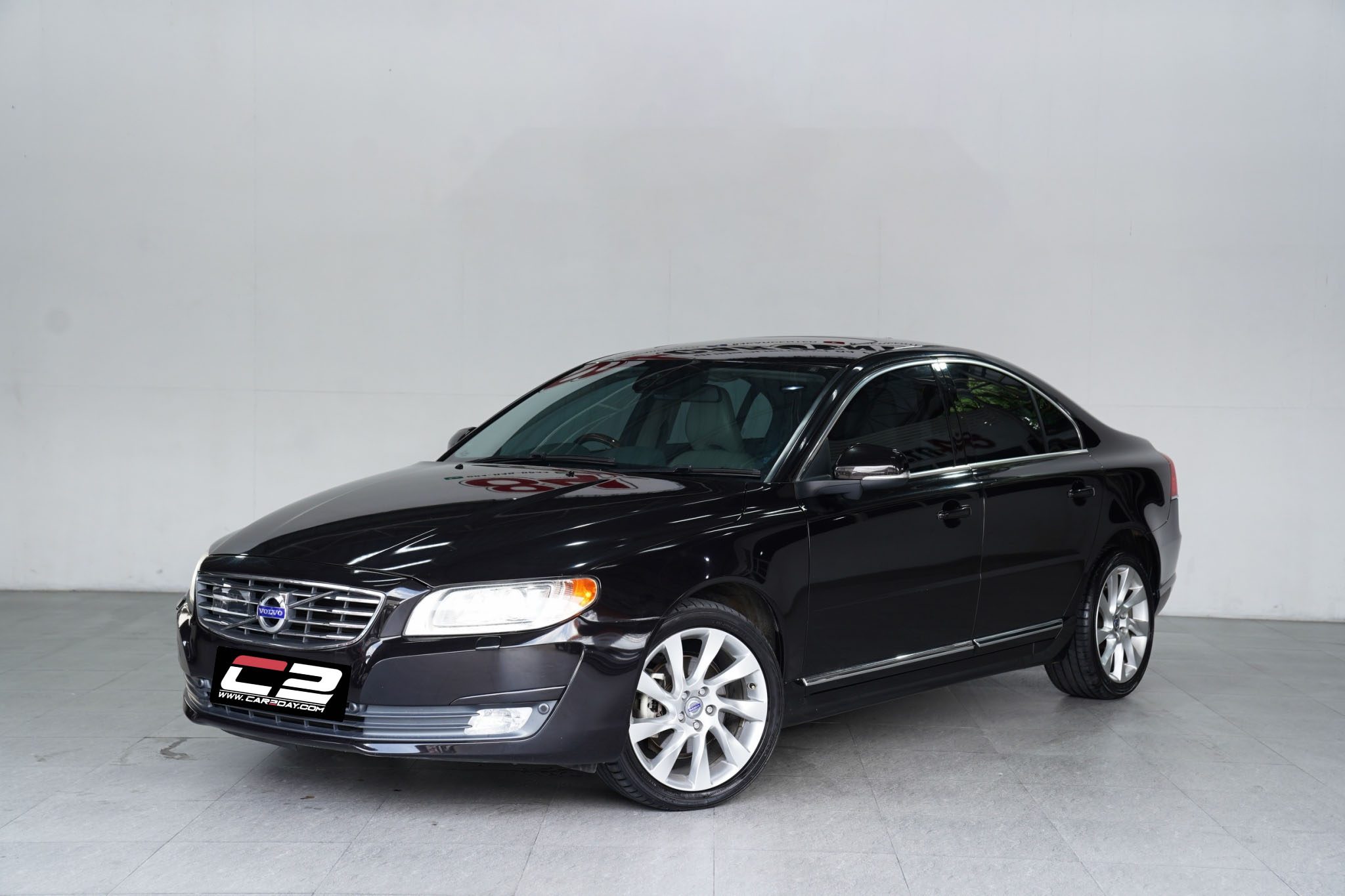 2014 VOLVO S80 2.0 T4 AT