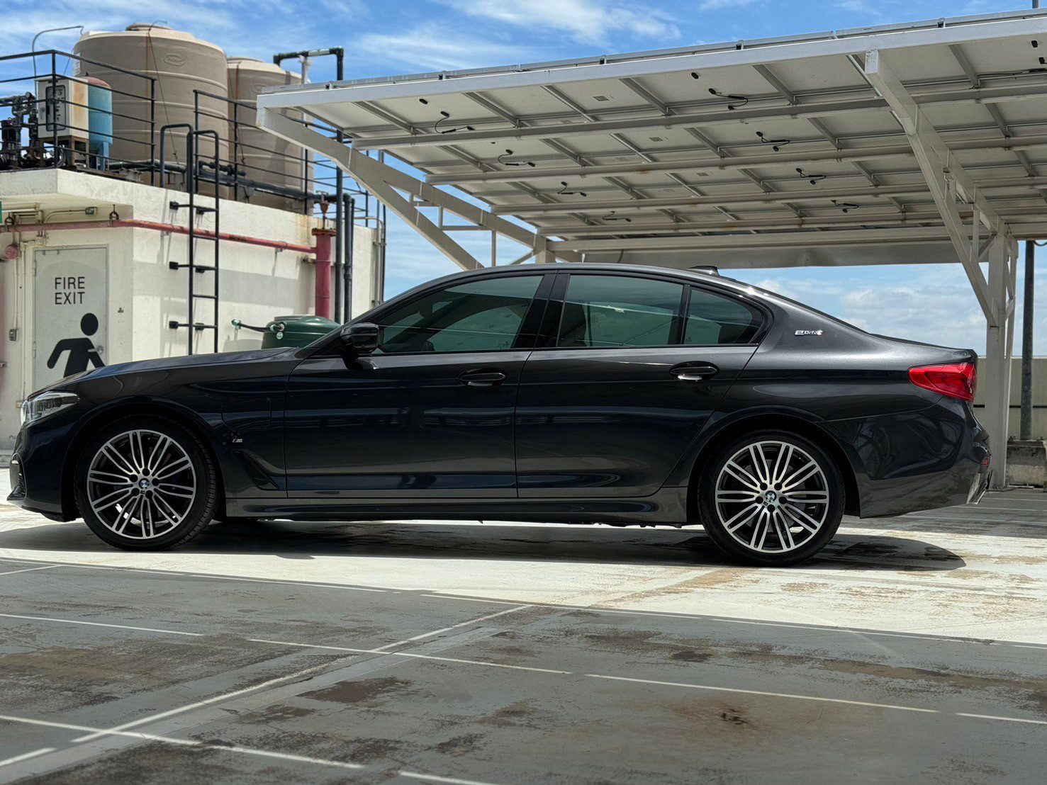 2019 BMW 530e M Sport