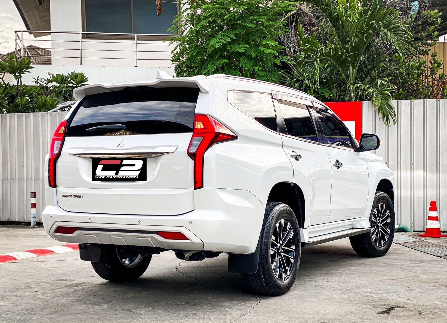 2019 MITSUBISHI PAJERO SPORT Minor Change  2.4 GT Premium 2WD