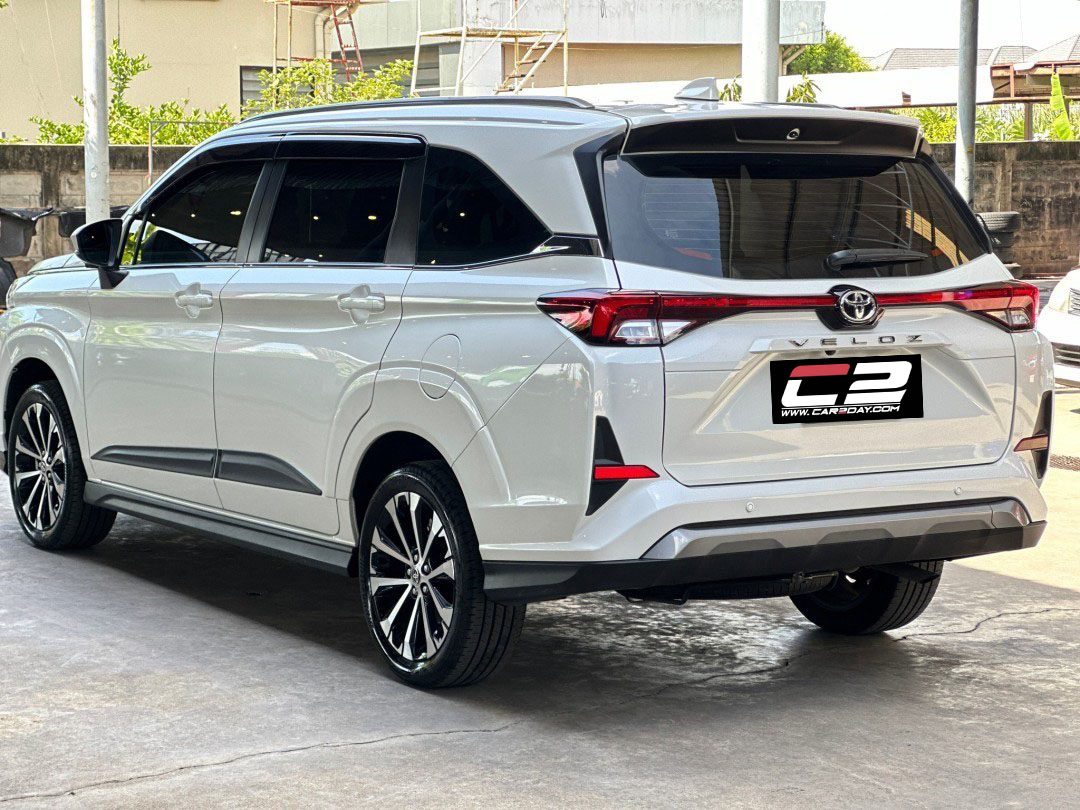 2023 TOYOTA VELOZ Premium 7st CVT FWD 1.5i (CBU)
