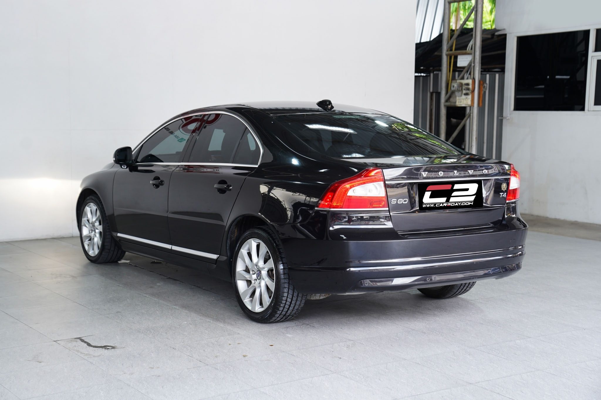 2014 VOLVO S80 2.0 T4 AT