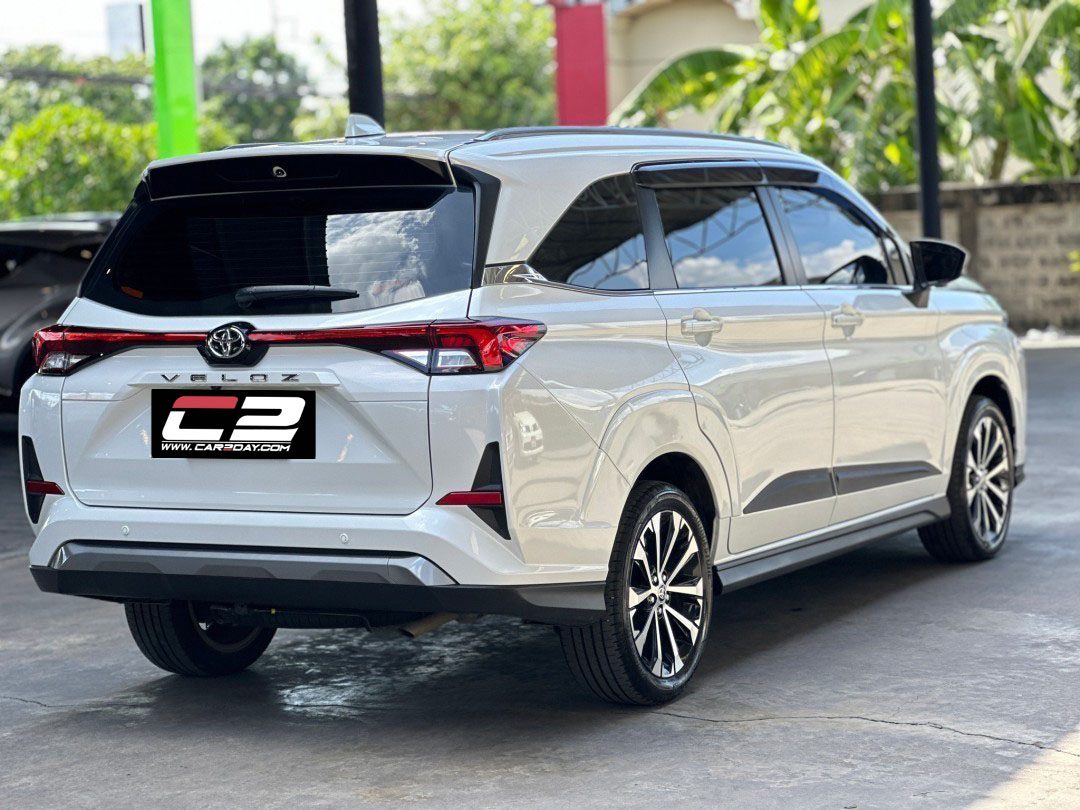 2023 TOYOTA VELOZ Premium 7st CVT FWD 1.5i (CBU)