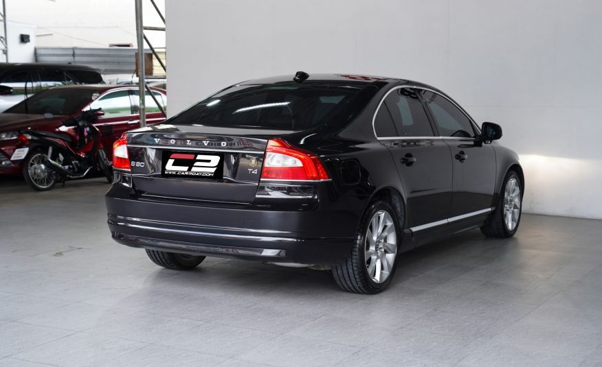 2014 VOLVO S80 2.0 T4 AT