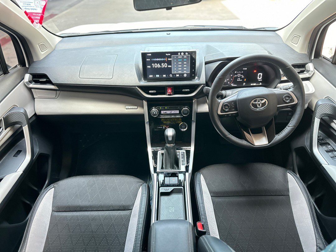 2023 TOYOTA VELOZ Premium 7st CVT FWD 1.5i (CBU)