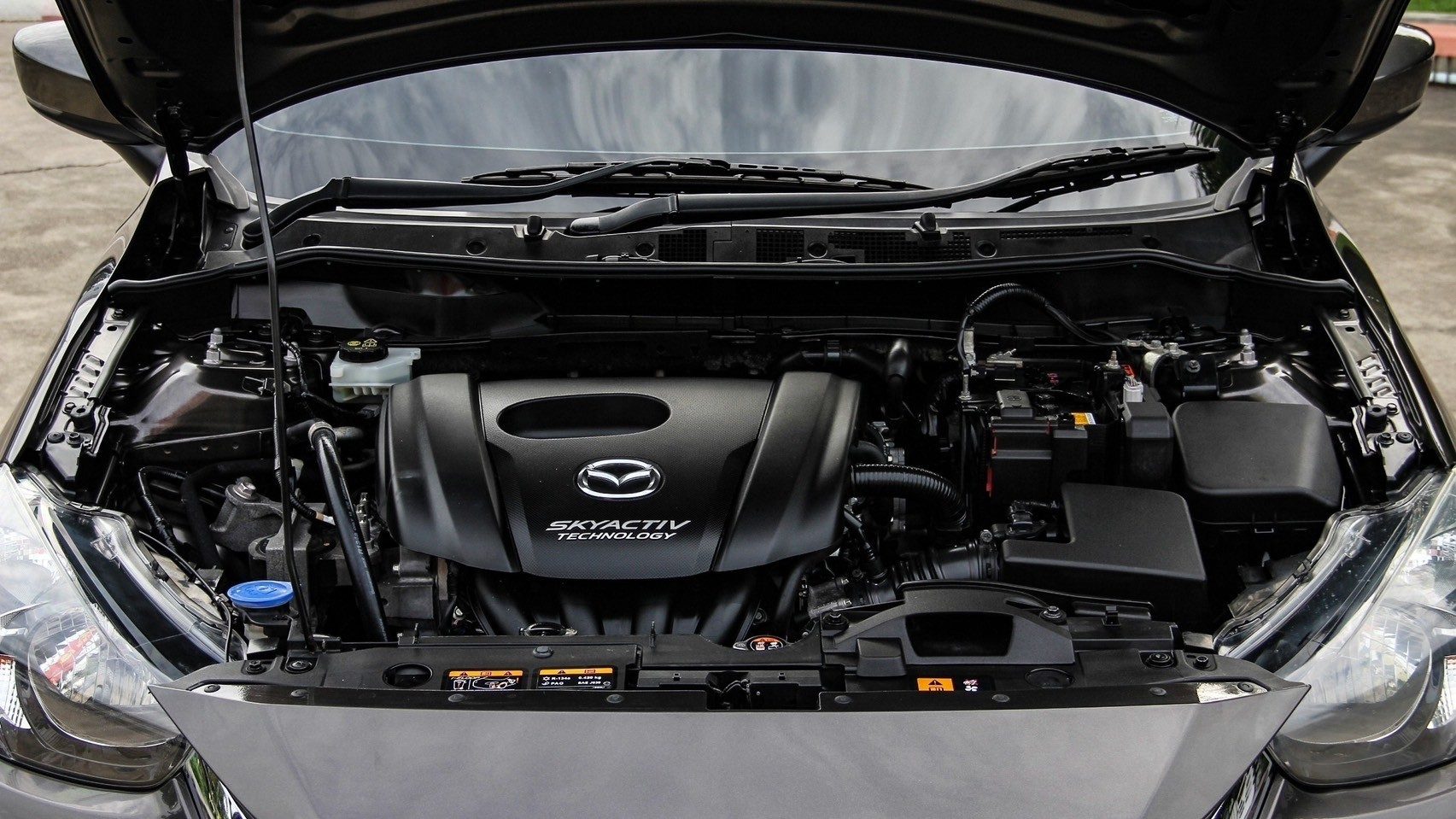 2018 MAZDA MAZDA2 1.3 High Connect