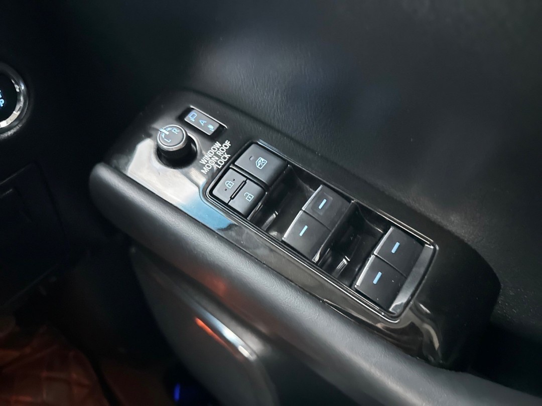 2021 Toyota Alphard 2.5 SC Package