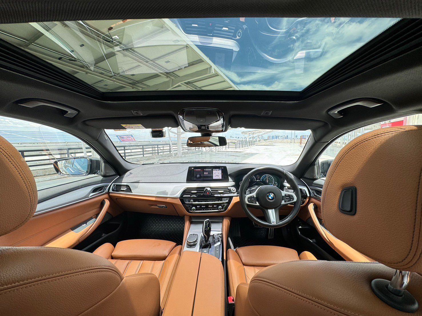 2019 BMW 530e M Sport
