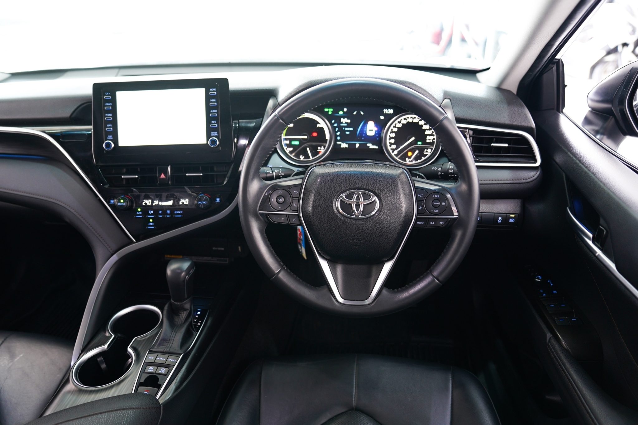 2022 TOYOTA CAMRY 2.5 HYBRID HEV PREMIUM AT