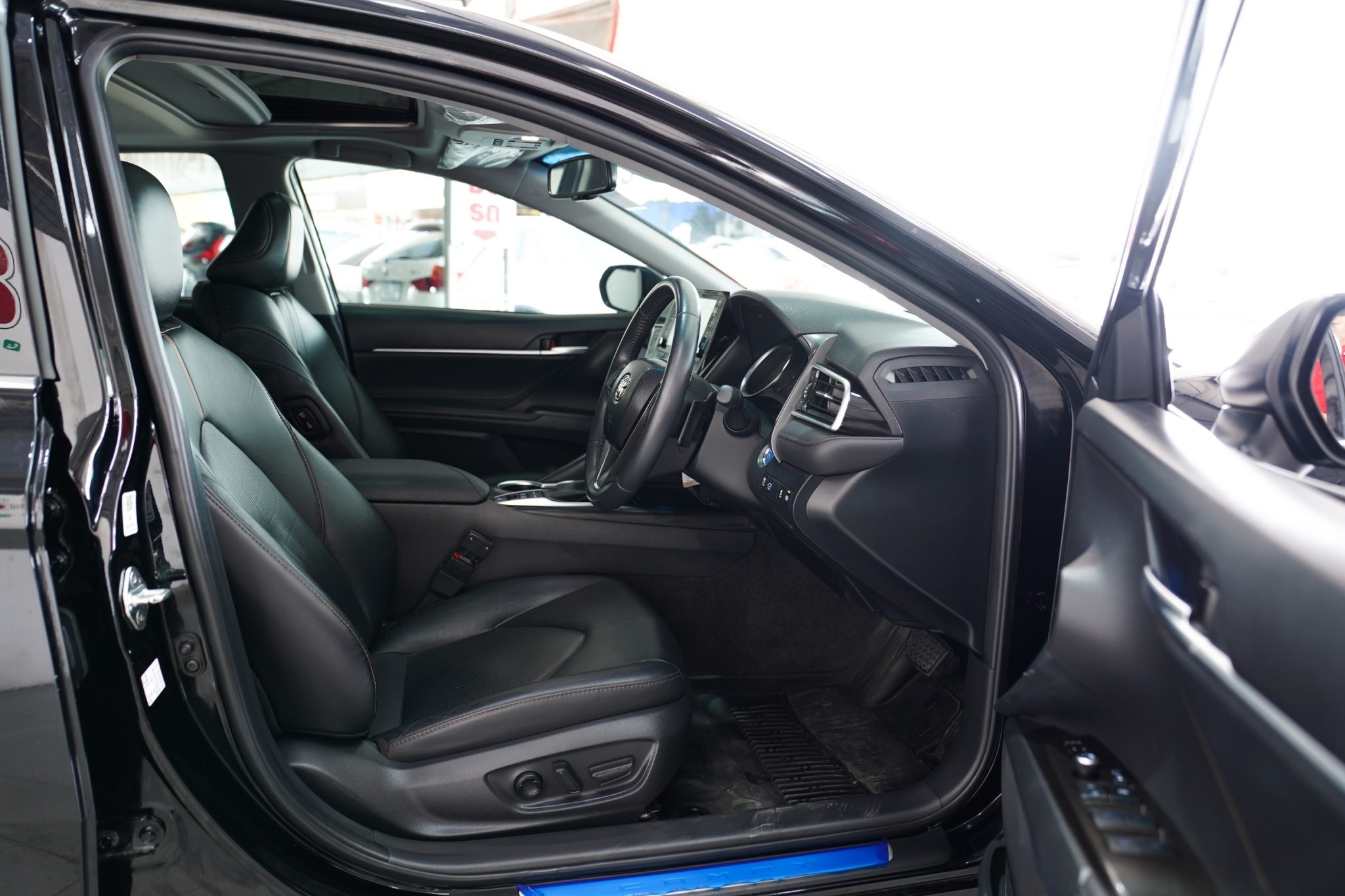 2022 TOYOTA CAMRY 2.5 HYBRID HEV PREMIUM AT