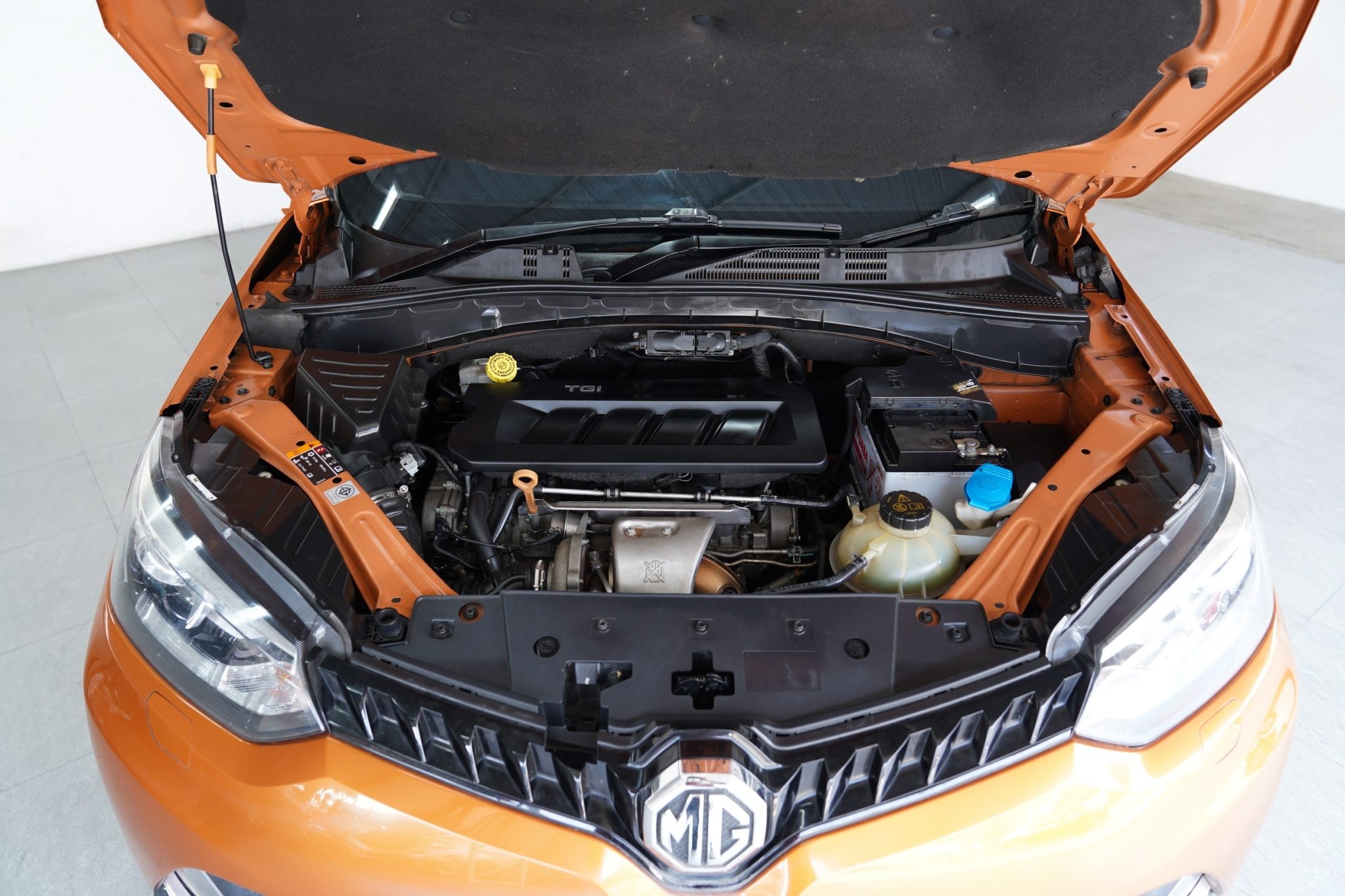 2016 MG GS 2.0 T X AT/4WD