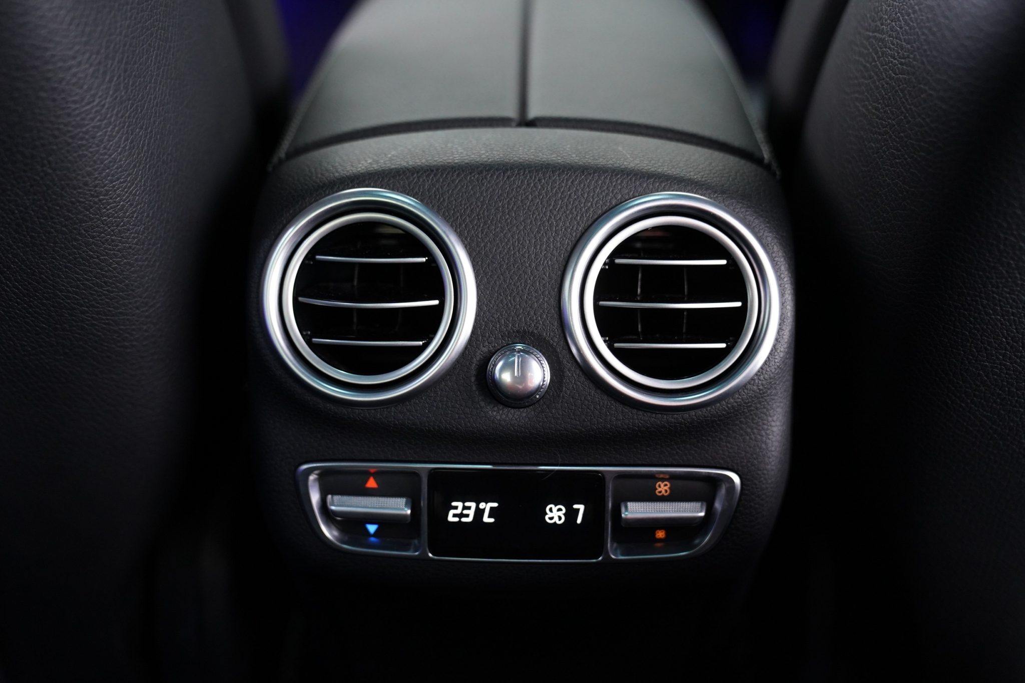 2019 MERCEDES BENZ C300 2.0 E