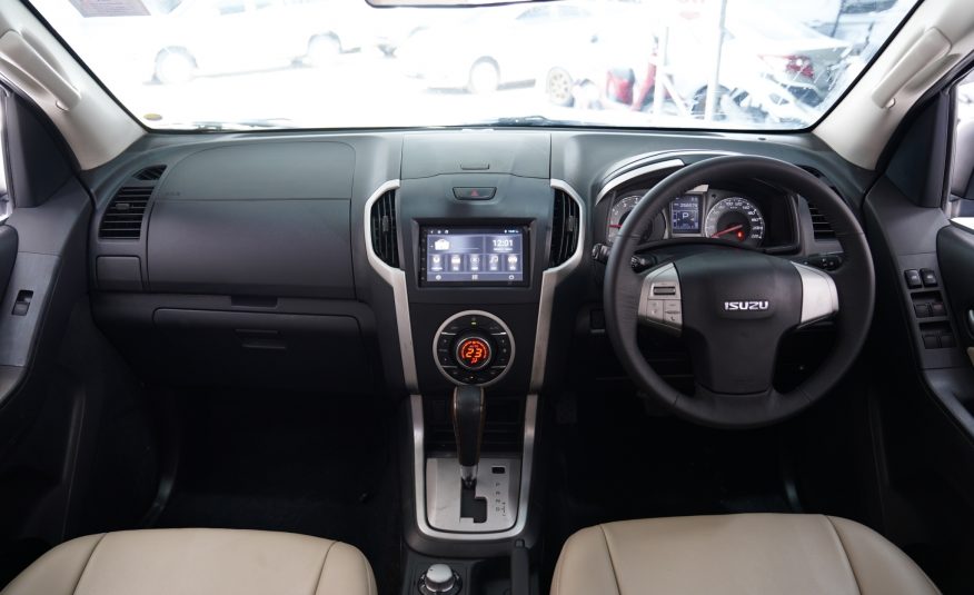 2013 ISUZU MUX 3.0 DVD AT/4WD