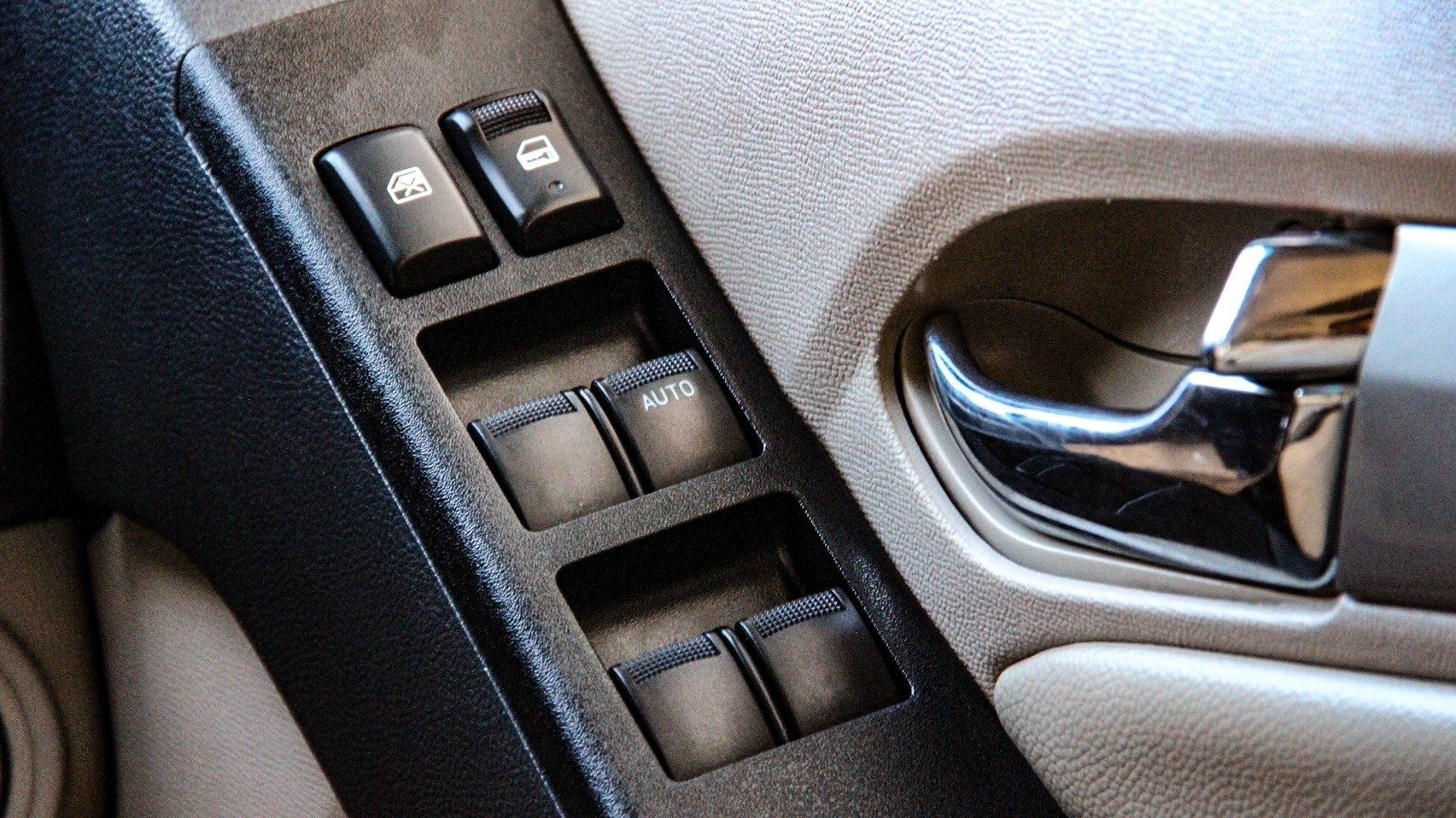 2013 CHEVROLET TRAILBLAZER 2.8 4WD
