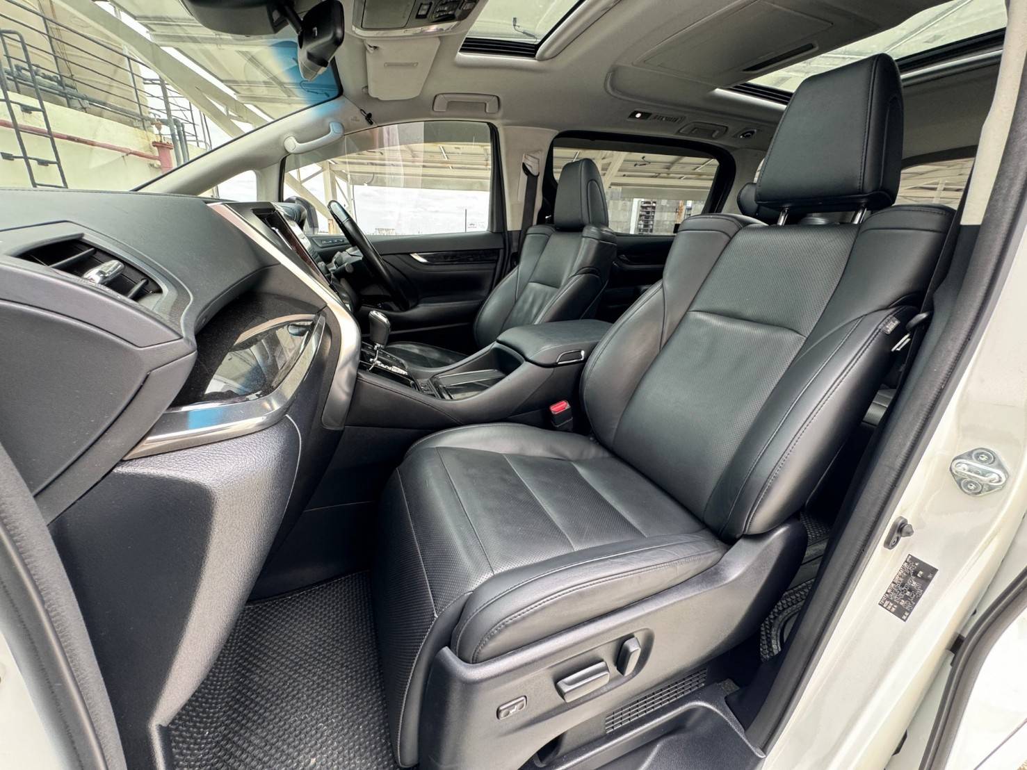 2018 Toyota Vellfire 2.5 ZRG Edition