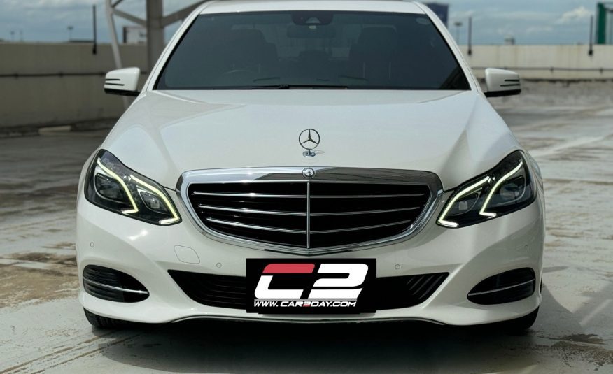 2014 Mercedes Benz E300 Exclusive Bluetec Hybrid