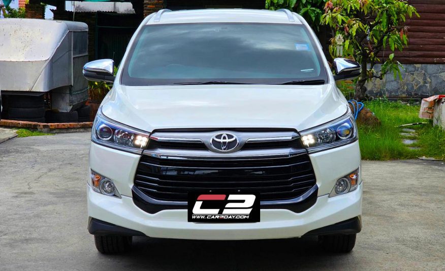 2020 Toyota INNOVA 2.8 V  Top