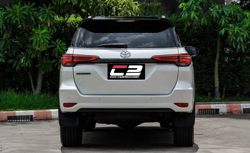 2022 TOYOTA FORTUNER 2.4  COMMANDER