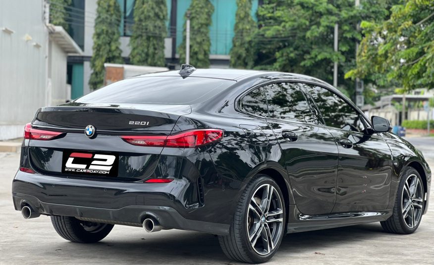 2021 BMW 220i Gran Coupe Sport